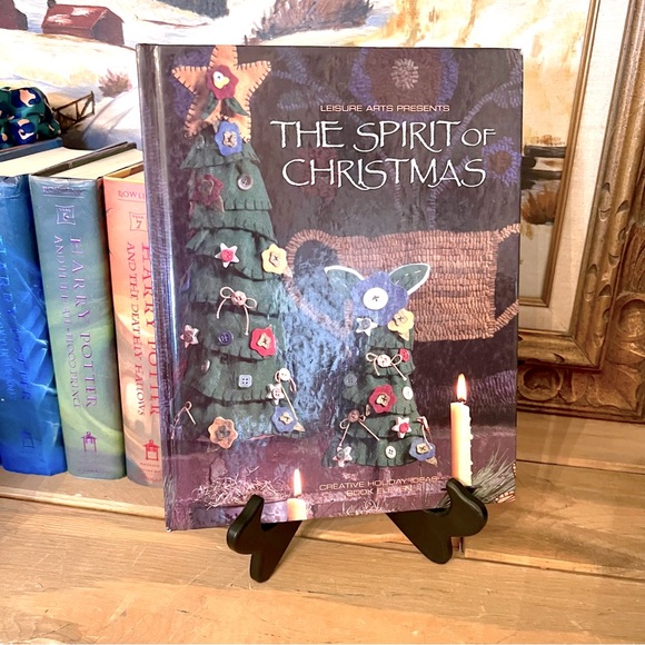Other - Vintage Hardcover Leisure Arts The Spirit of Christmas Books Craft and Recipes